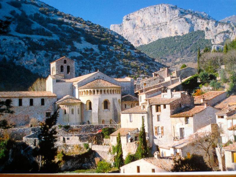 Charmante Maison A Saint Guilhem Le Desert Eksteriør bilde