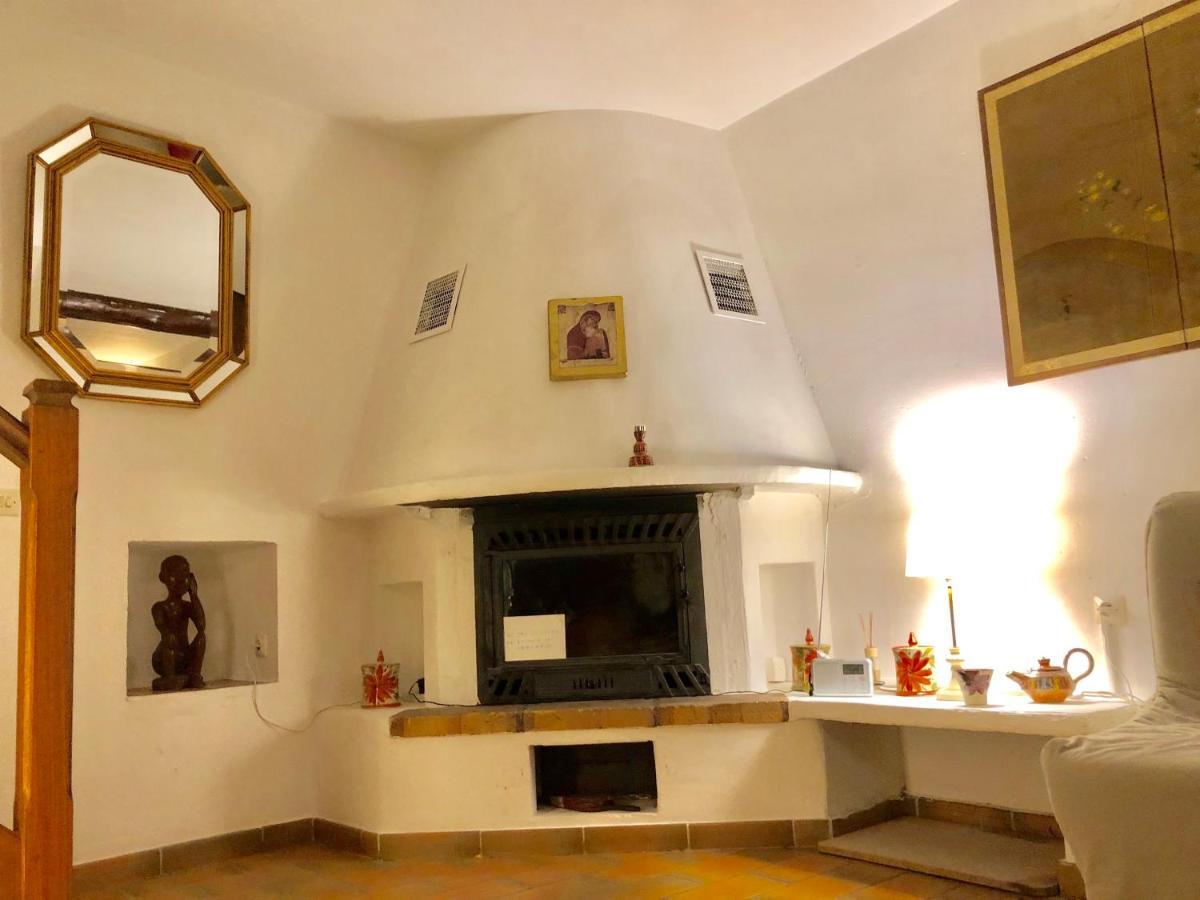 Charmante Maison A Saint Guilhem Le Desert Eksteriør bilde